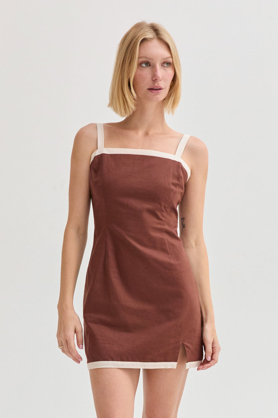 Sadie Contrast Trim Linen Blend Mini Dress
