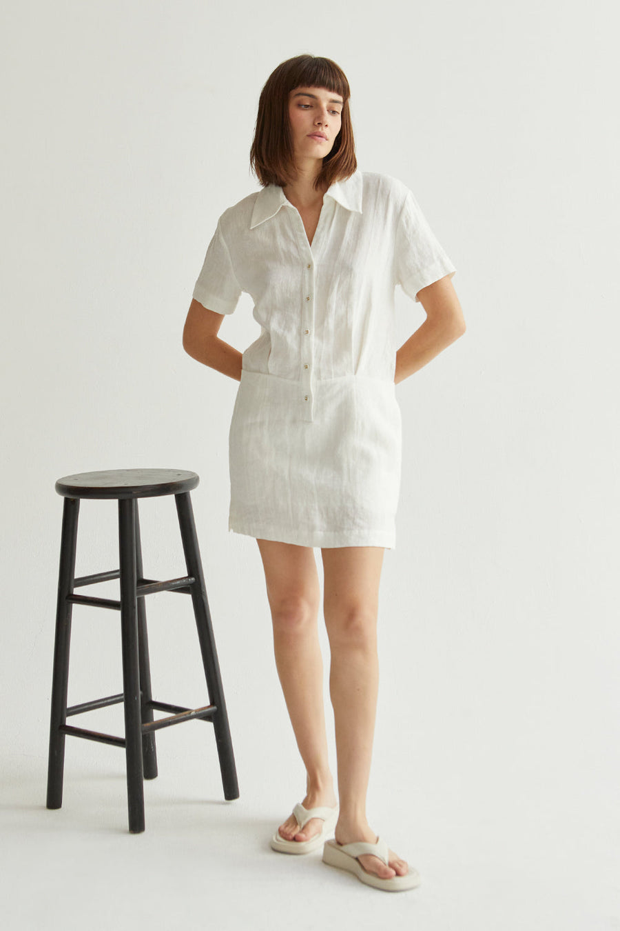 Casey Collared V-Neck Short Sleeve Linen Shirt Dress